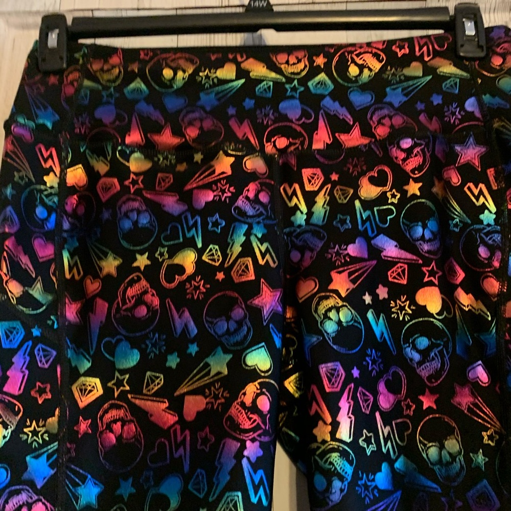 NWT torrid size 2 skull active shorts - Picture 7 of 11